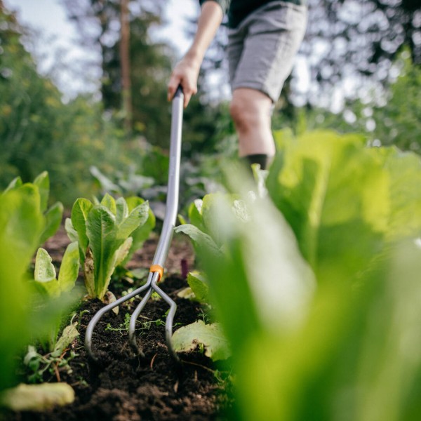 Фото - Розпушувач Fiskars S-ручка Ergonomic (1076978)